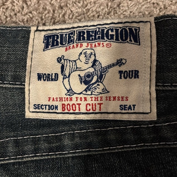 Distressed true religion jeans - Picture 2 of 5